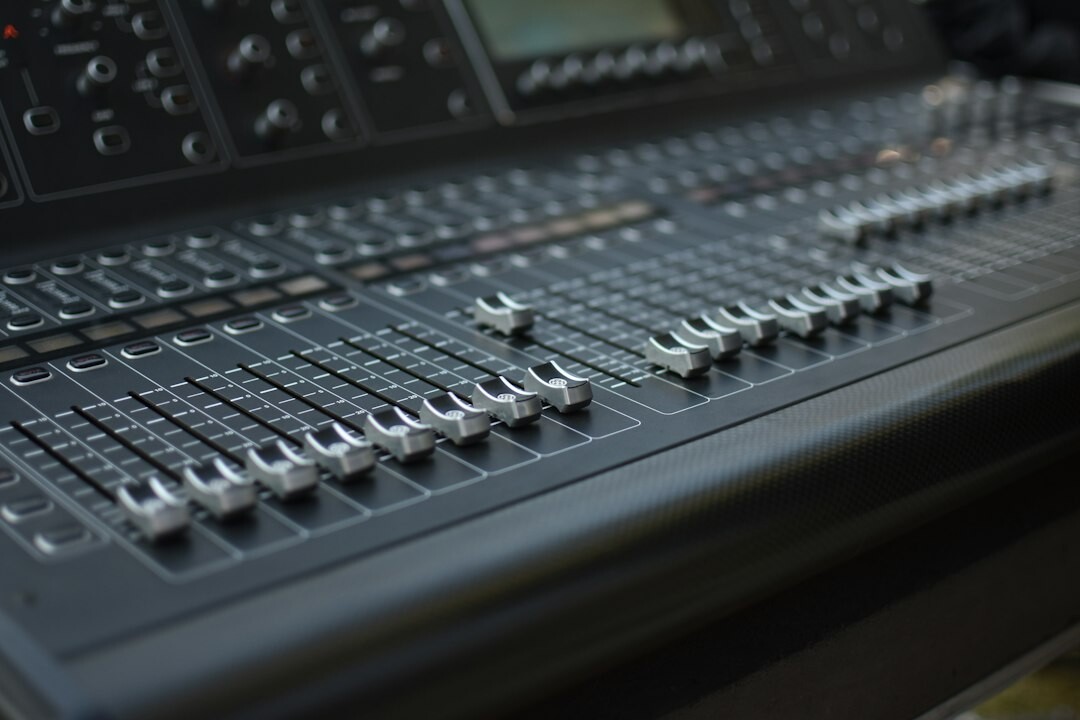 Broadcast audio mixing console